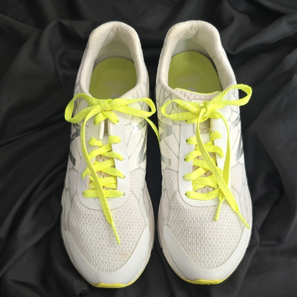 New Balance White and Yellow Sneakers with Neon Laces